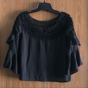 Cute bell-sleeves boat neck blouse